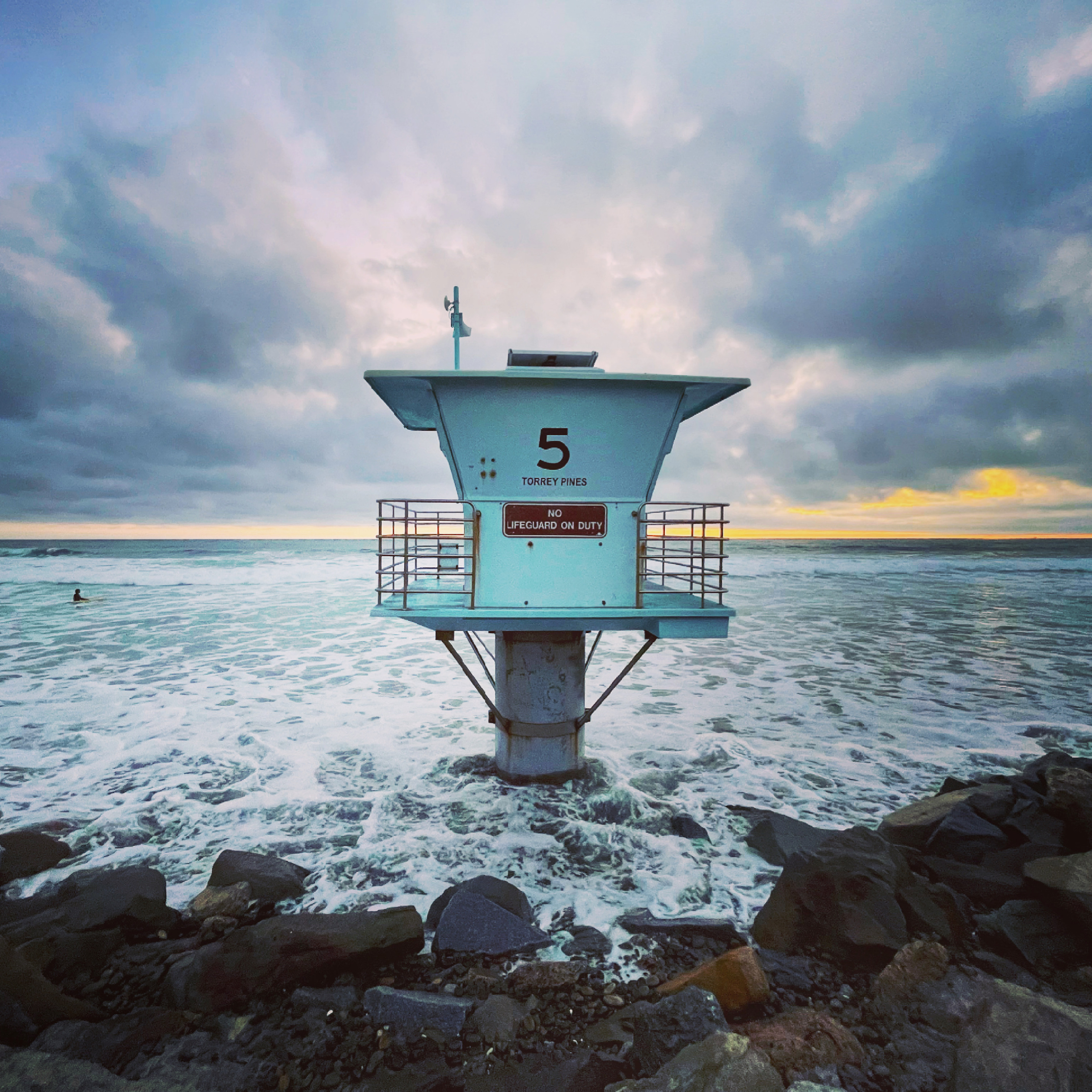 75CD3014-45B5-4A05-98C3-7AEFFD715975